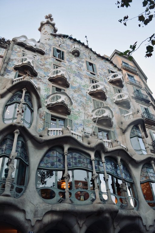Antoni Gaudí's Casa Mila